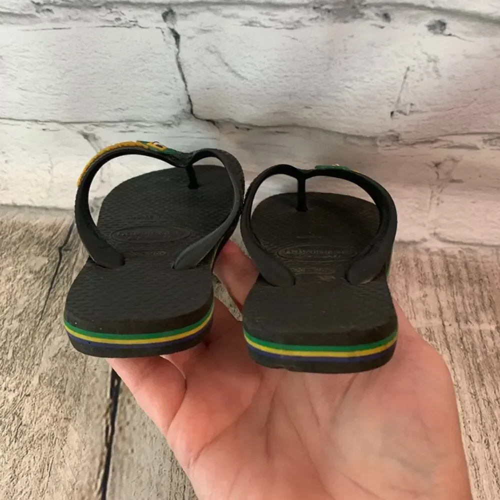 HAVAIANAS Boy’s Brasil Flip Flop Sandals / Size: 25-26 / USA 8-8.5